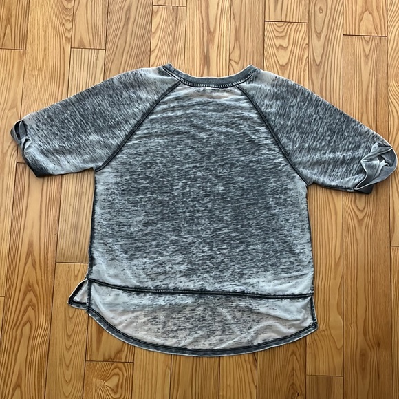 Z Supply Pocket T-Shirt - Picture 2 of 4